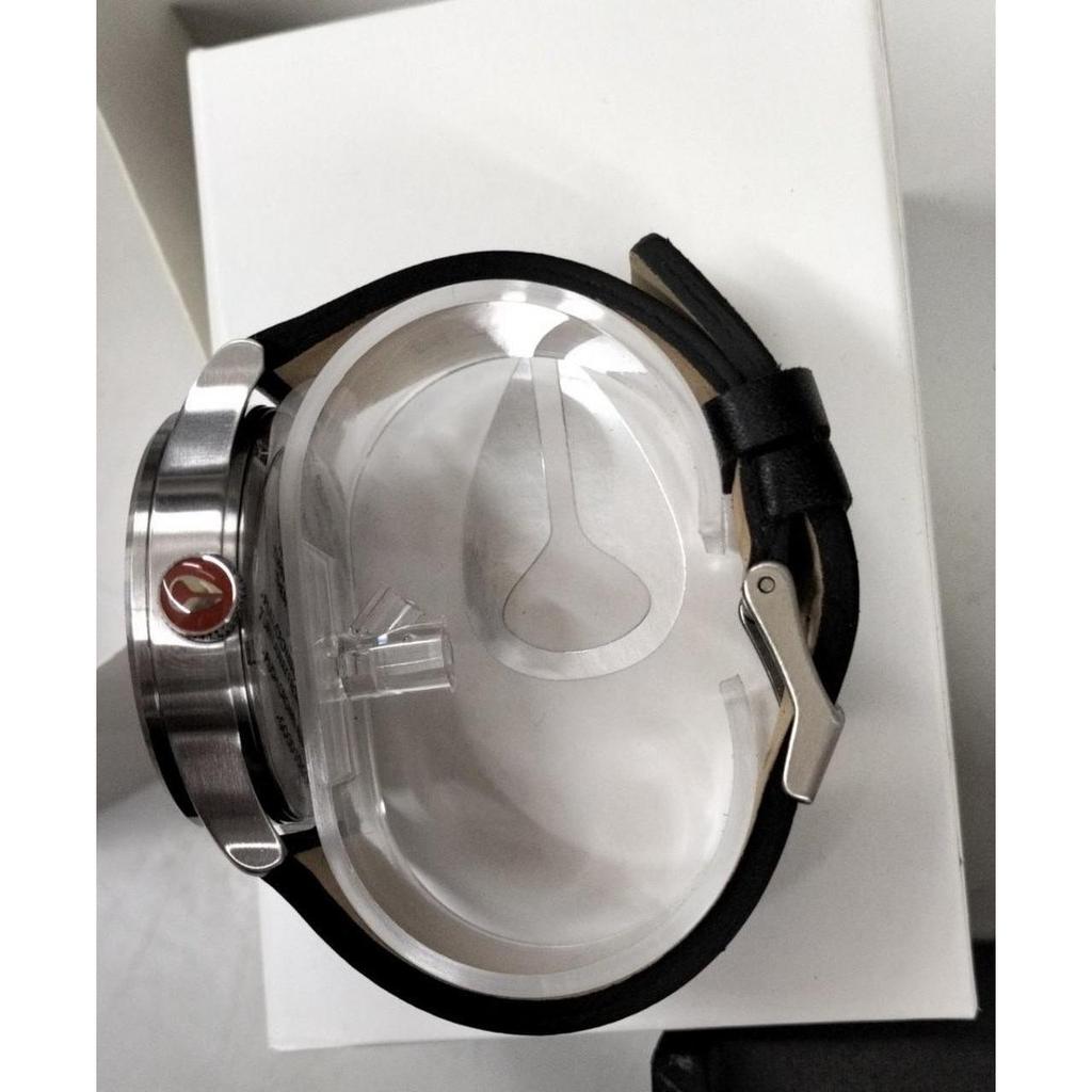 Used NIXON A105 000 Watch