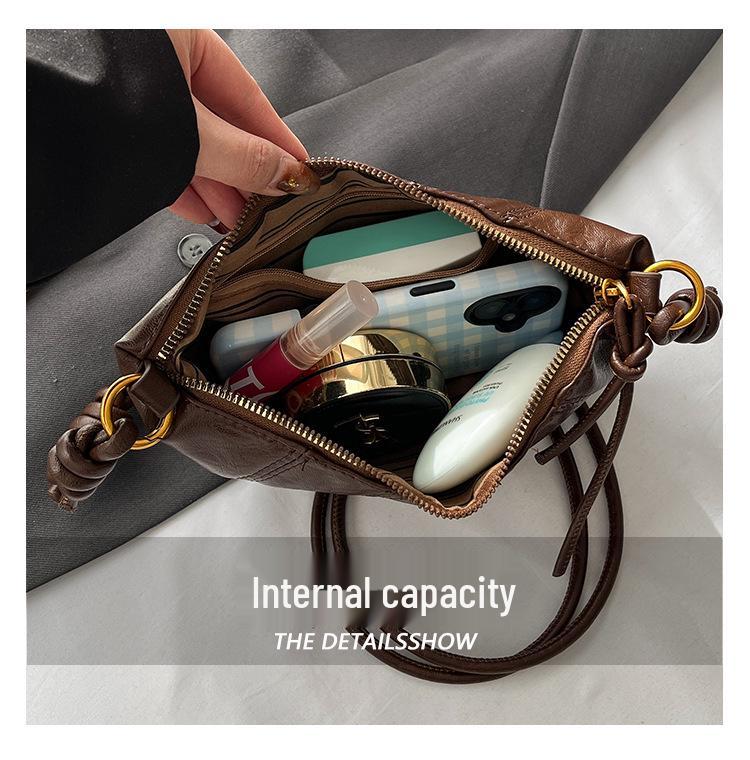 Women's Versatile Crossbody Cross-Stitch Croissant Bag - Niche Design for Fashionable Commute