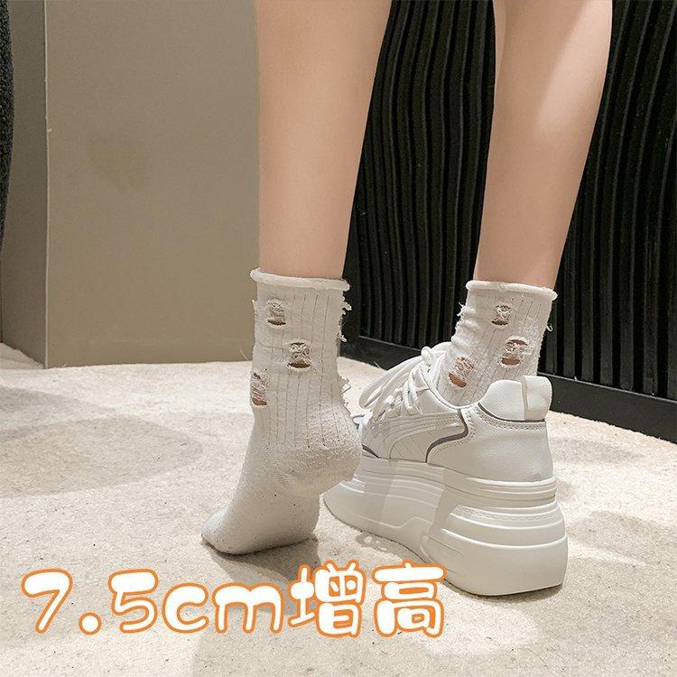 Leather little white shoes women's autumn 2025 new thick-soled versatile muffin shoes casual small inner height increase women's shoes