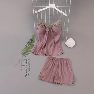 Ev ve uyku için kıyafetler – Pijamalar ve uyku takımları