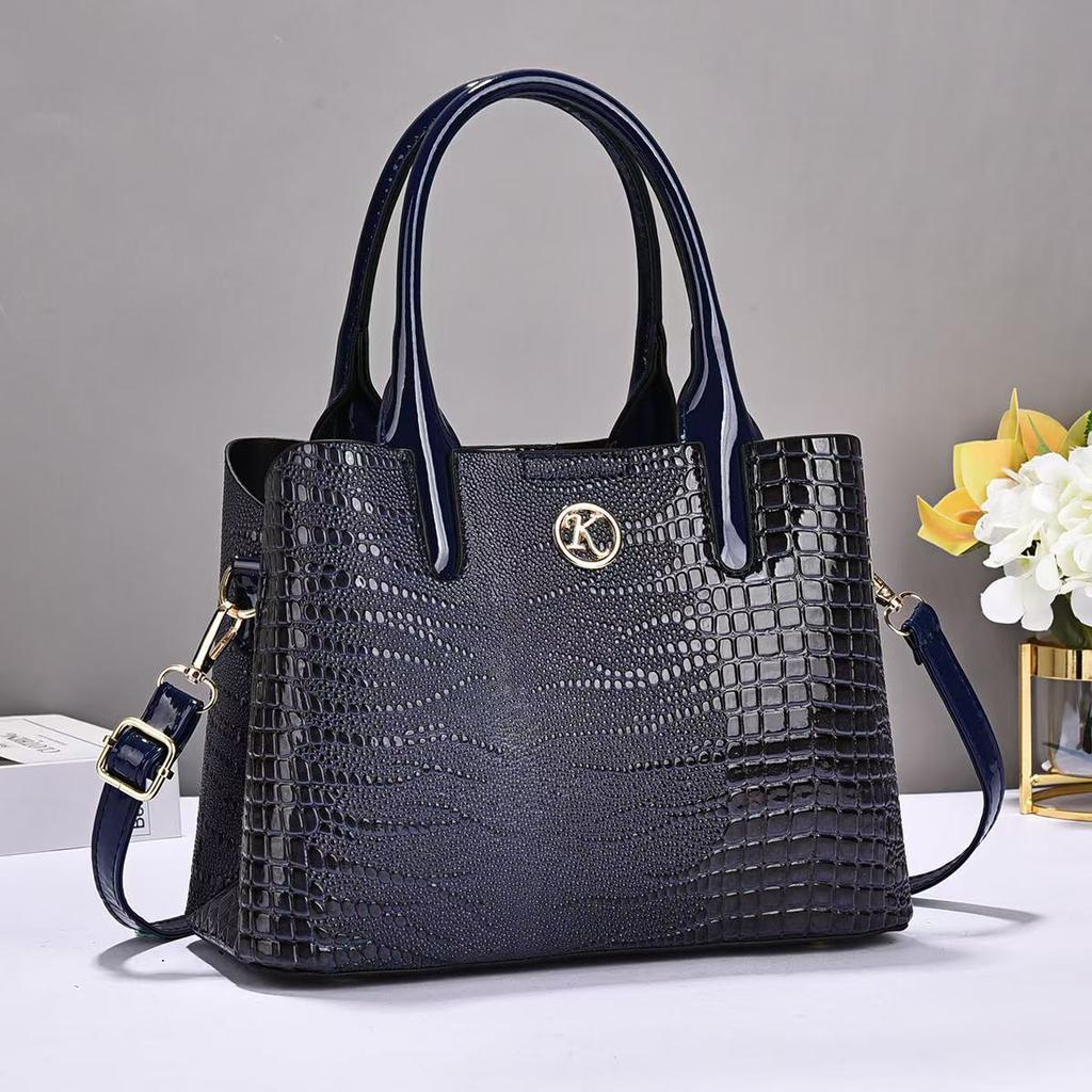New Crocodile Fashion Handbag High Appearance Level Bright Leather Large Capacity Shoulder Bag with Tote Crossbody Bag
