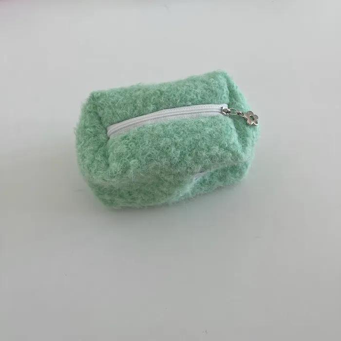 Tillandsia Mint Square Pouch