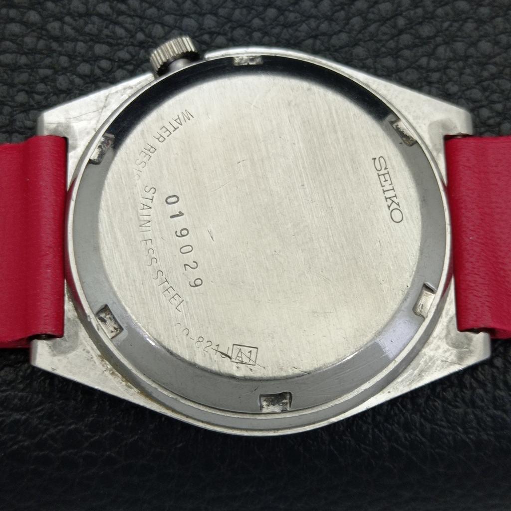 AUTOMATIC 7009A VINTAGE SEIKO 5 JAPAN MENS RED COLOR DIAL WATCH a701564-5 R206b-a701564