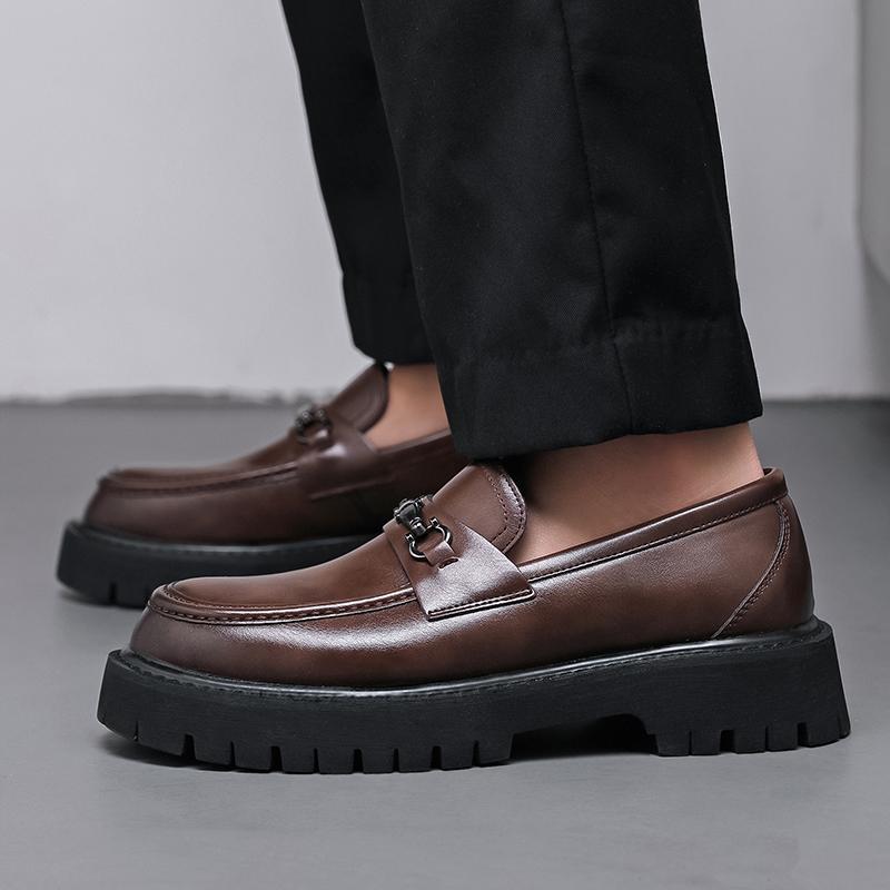 Men's British loafers in solid colors simple leather lazy shoe high-quality outdoor round-toe thick-soled button-up sponge shoes