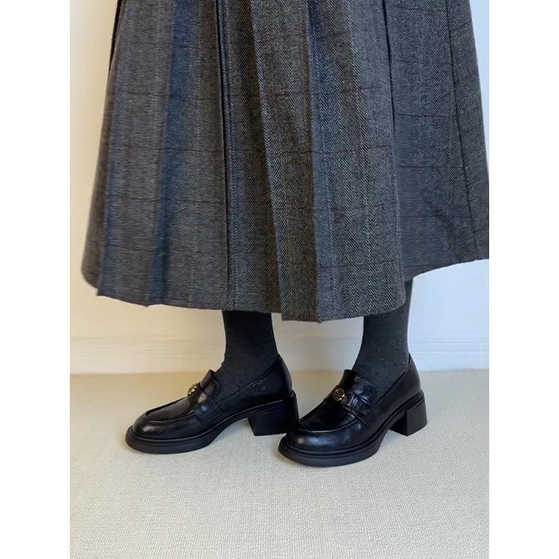 Thick heel commuter platform camellia loafers women's retro British style single shoes one pedal small leather shoes