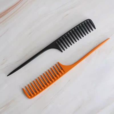 Peigne à queue à dents larges pour cheveux bouclés: Outil de coiffage épaississant et démêlant