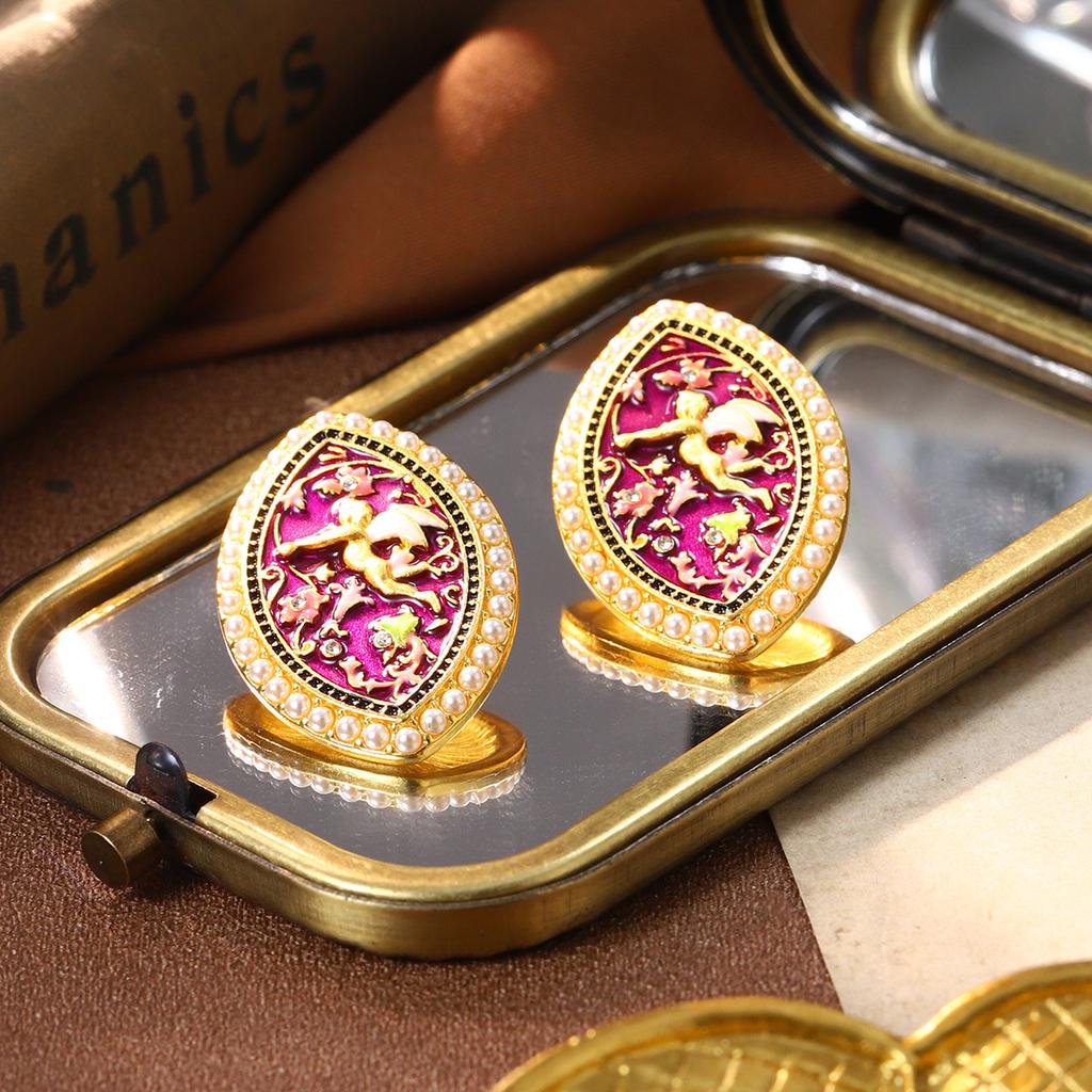 French retro oil painting style earrings niche high-end natural pearl stud earrings women's new Chinese hand-painted enamel earrings