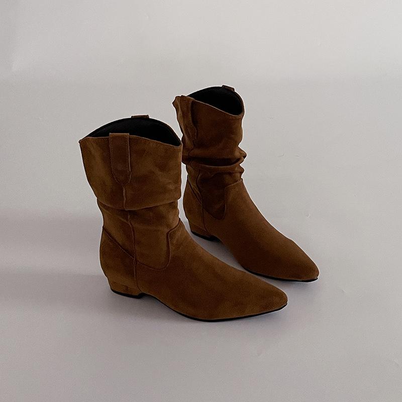 Fashion retro versatile pleated piled boots women's 2025 autumn and winter new matte leather pointed low heel western boots