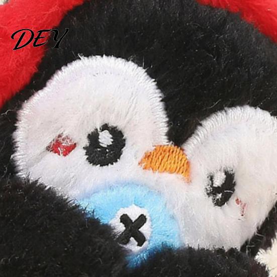 Penguin Plush Toy with Squeaker, Cartoon Keychain Plushie Pendant, Stuffed Animal Doll for Backpack Bag Charm Ornament