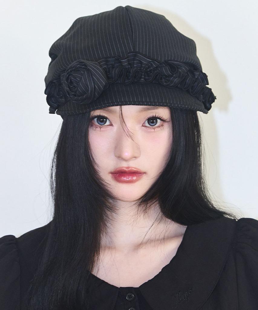 ILLIGO Fleur Ruffle Hunting Cap Black Stripe