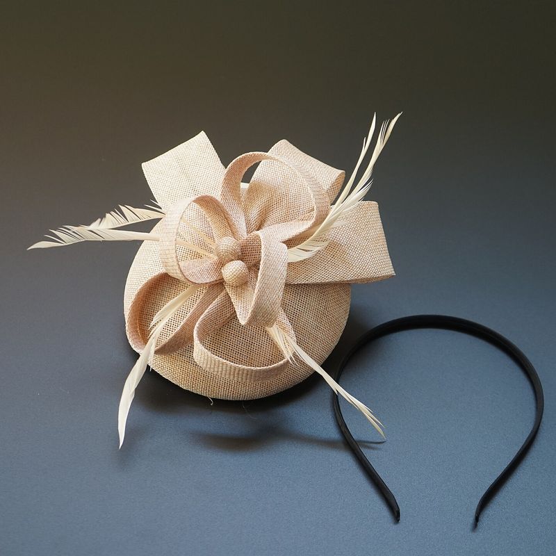 Horse Racing Federation Hepburn European and American Court Lady Retro Hat Headpiece Women's Dress Cheongsam Accessories Photo Hair Accessory Spring