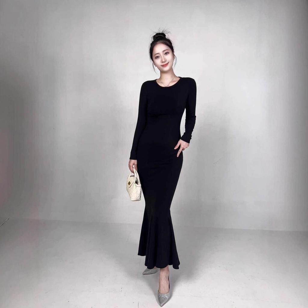 Heat-Generating Black Fishtail Evening Dress: Elegant, Versatile, and Fashionable with a Simple Round Neck Design