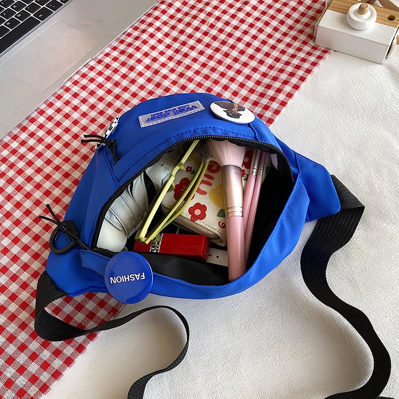 Minimalist Nylon Crossbody Purse With Inner Pocket And Seam Detailing For Casual Wear