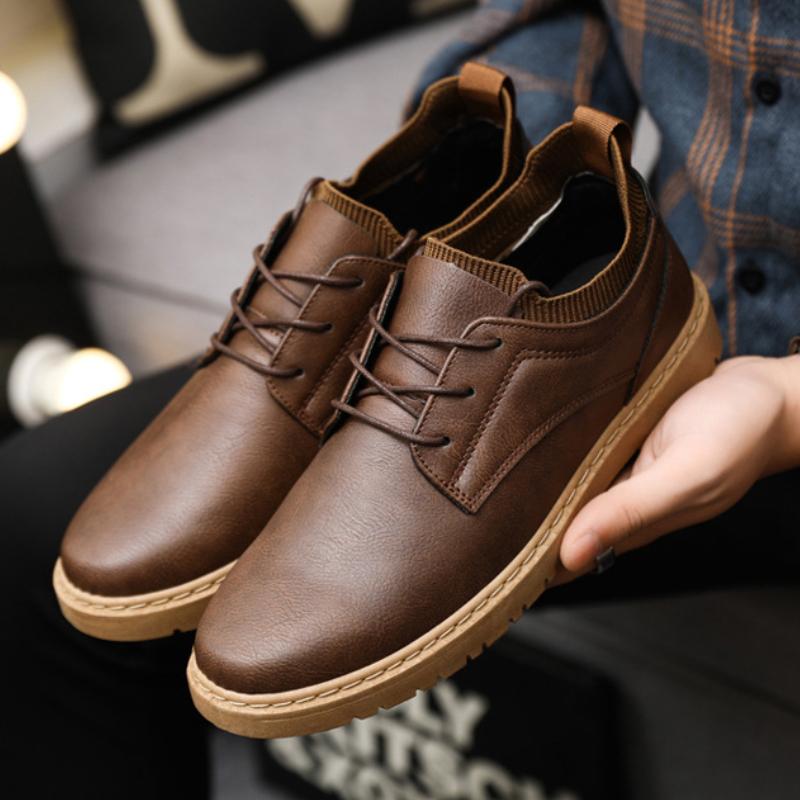 Herren Freizeitschuhe aus Leder Klassische Schwarze Business-Büroschuhe Schnürschuhe Oxford-Schuh Weichsohlige Fahrschuhe Mokassins Kleiderschuh