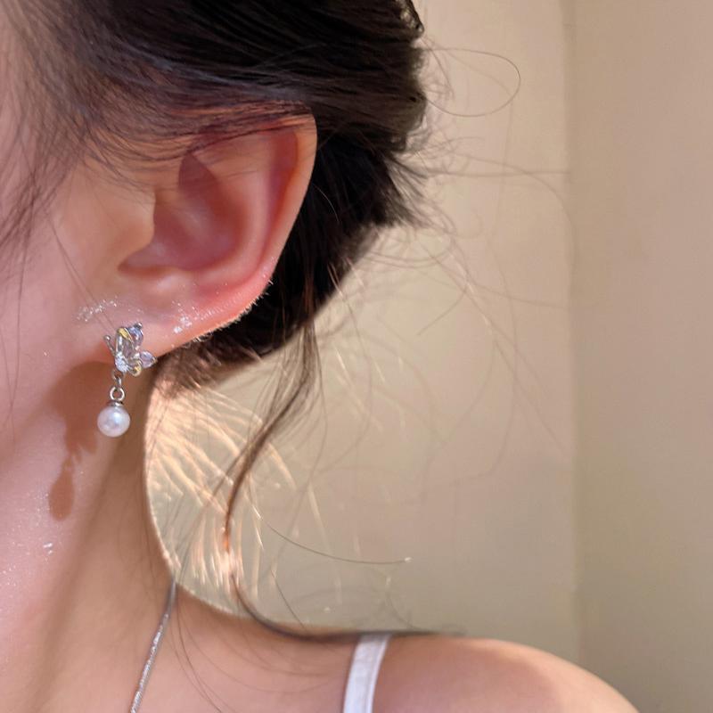 Zircon Butterfly Pearl Drop Earrings for Women Exquisite Sweet Tassel Dangle Earrings Vintage Romantic Versatile Jewelry Gift