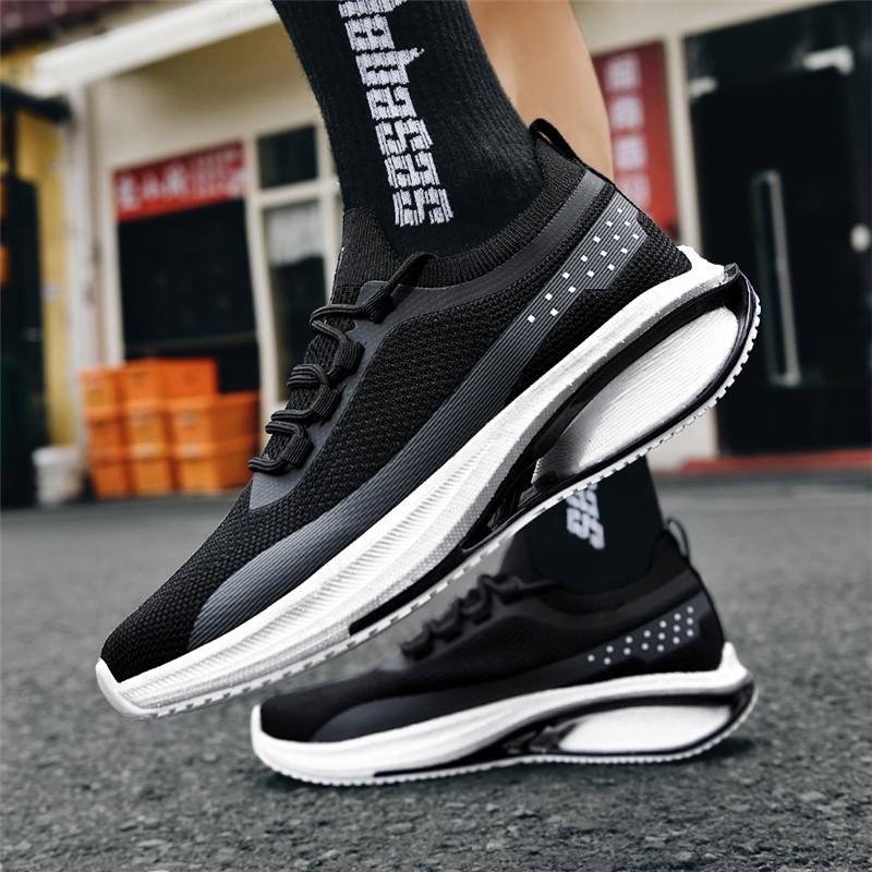 Ultralight Men Running Shoes Casual Mesh Designer Sneakers Men Soft Cushioning Jogging Sports Shoes Breathable Fitness Shoes