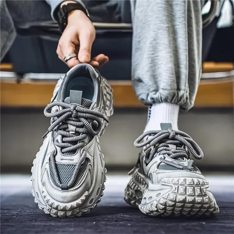 2026 Summer New Men's Shoes Retro Style Dad Shoes Trendy Light Luxury Thick Soled Sports Shoes