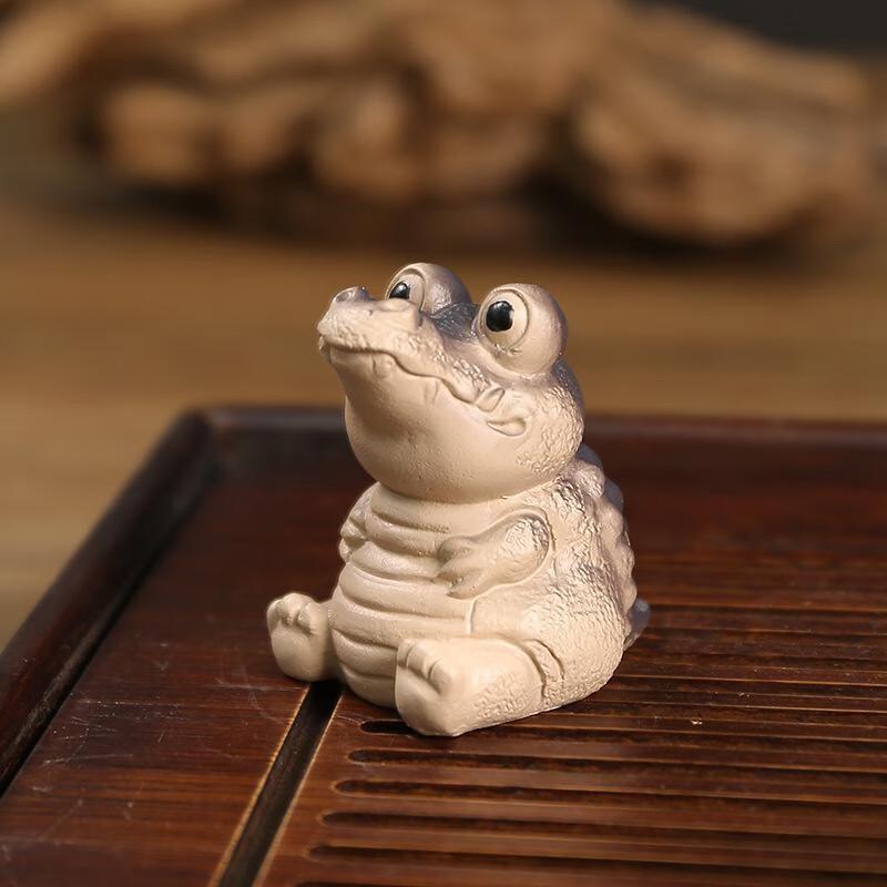 Cute Mini Resin Crocodile Tea Pet Ornament