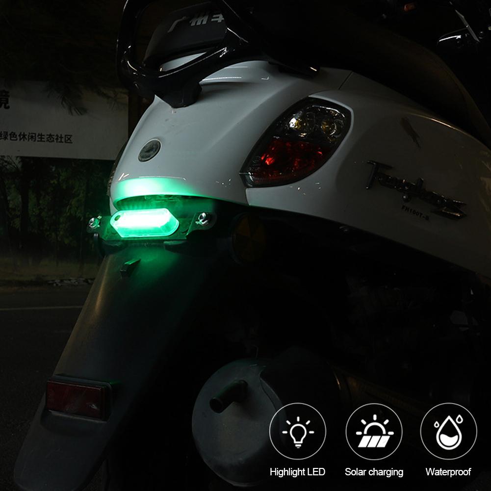 Lampe de poche LED solaire pour voiture, alarme de nuit, stroboscope, feu de circulation