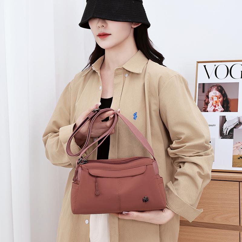 Women's Lightweight Nylon Bag Solid Color Shoulder Bag