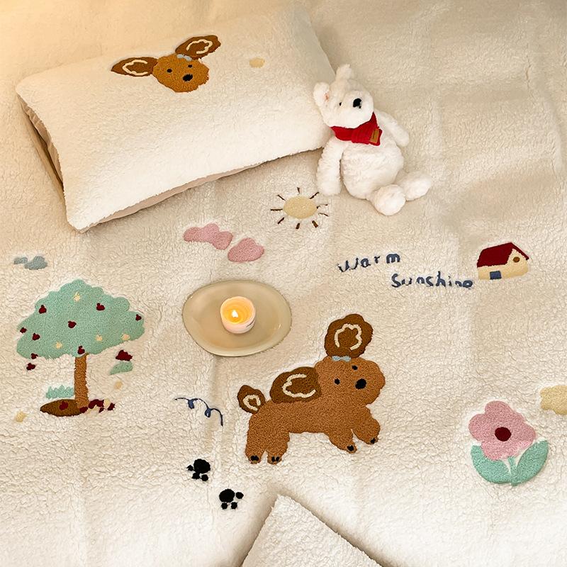 Cartoon Lamb Fleece Four-Piece Set Thickened Milk Fleece Bed Sheet Quilt Cover Coral Fleece Fleece Bedding