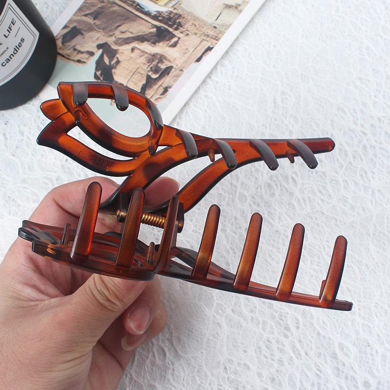 Tulip Frosted Tortoiseshell Hair Clip: Elegant Autumn Hair Accessory for Women