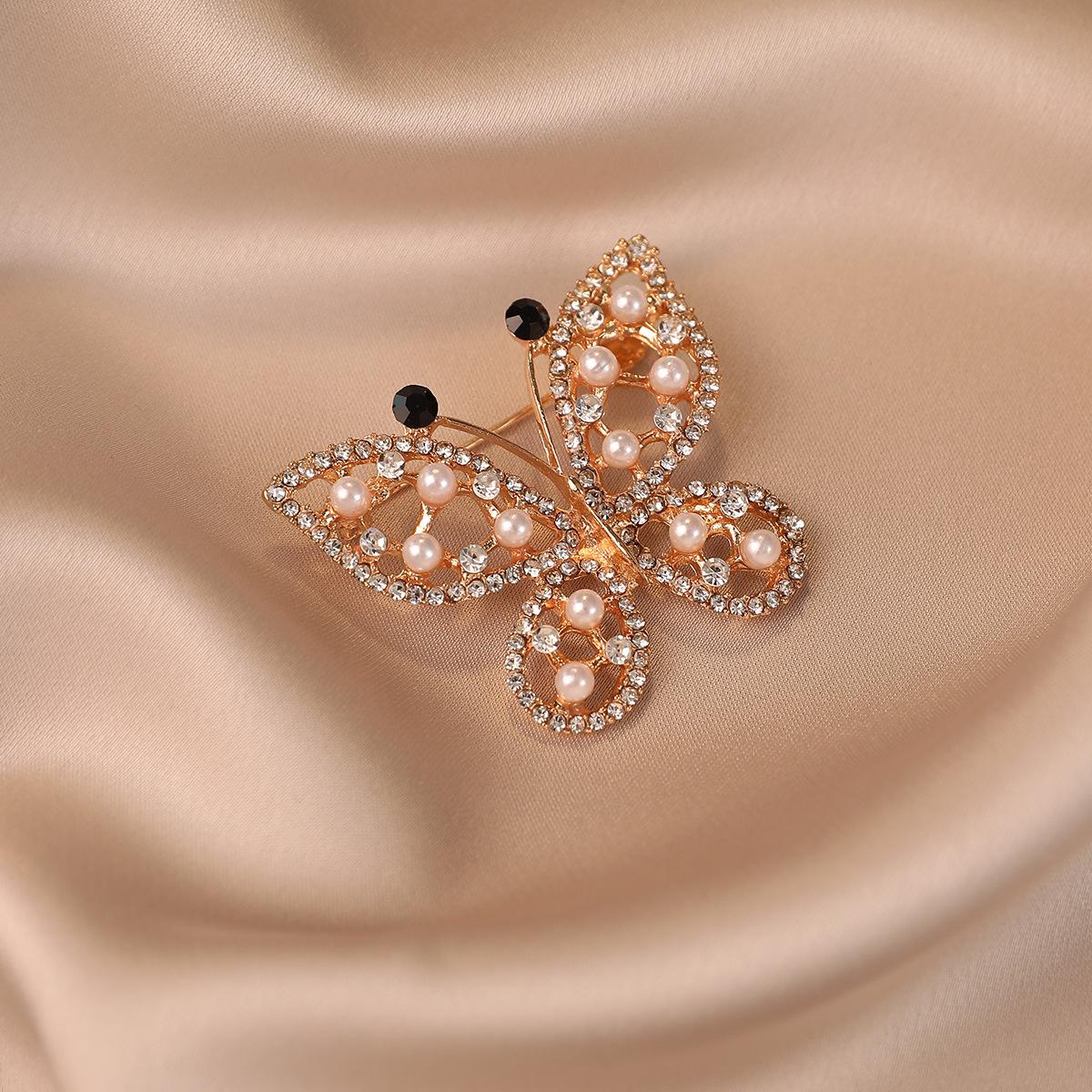 

Универсальная, Высококлассная и Изысканная Брошь-Бабочка Женский Значок-Бабочка Роскошная и Элегантная Корсажная Булавка для Платья и Аксессуар 632#