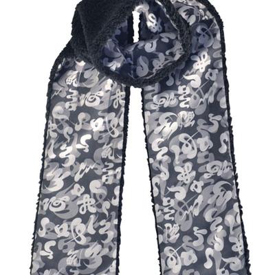 HAUT COLLECTION Huyun Muffler Letter Graphic W1