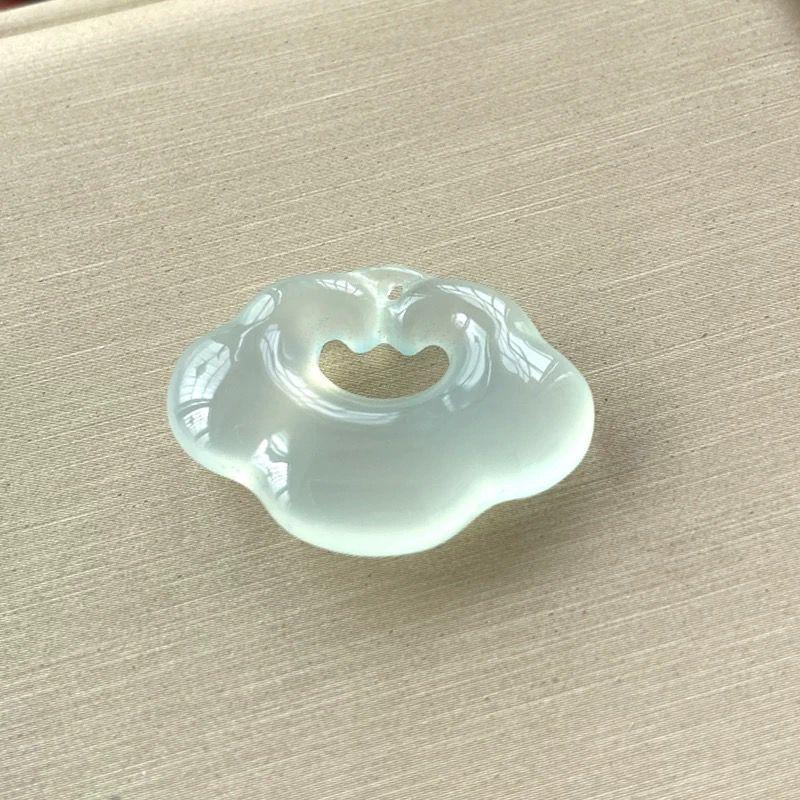 Ice Jade White Agate Auspicious Clouds Pendant with Blue Agate and Peaceful Cat Jade Necklace