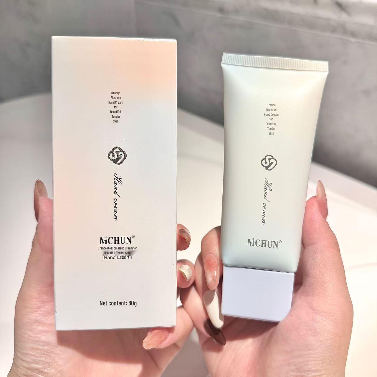 

Xiaohongshu Hydrating Hand Cream Set - Moisturizing, Non-Greasy, Anti-Cracking for Autumn/Winter