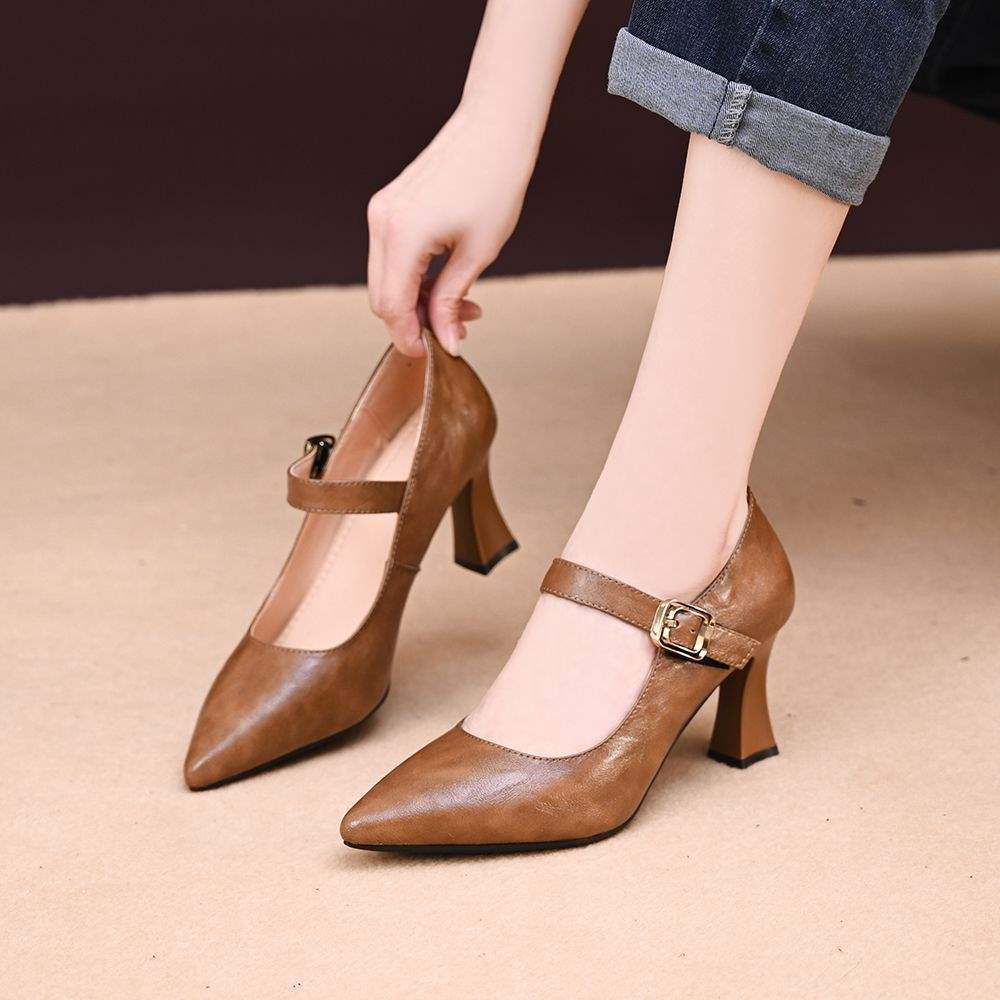 Guofeng soft-soled high-heeled shoes for women's autumn new Xiaoxiangfeng temperament pointed head shallow mouth word with thick heel single shoes