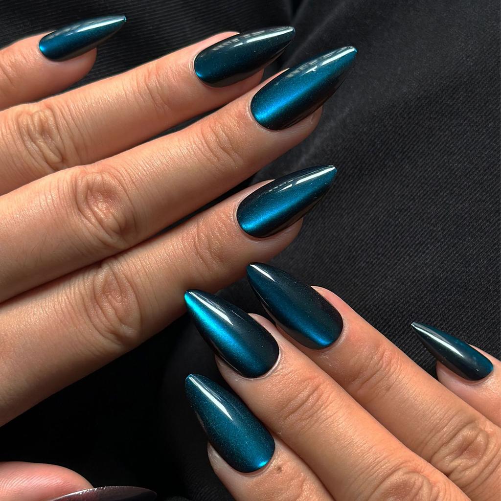24pcs Glossy Red Cat's Eye Press On Nails Full Cover Nude Wearable Almond False Nails Charms Detachable Fake Nail For Girl