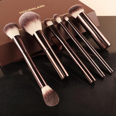 Veganská sada štětců na make-up, 7 štětců s pouzdrem, syntetické vlasy, kovová rukojeť