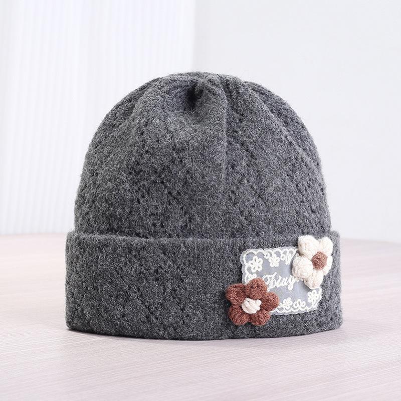 Autumn and winter warm ear protection double-layer flanged pullover wool hat female sweet literary lace handmade flower knitted hat