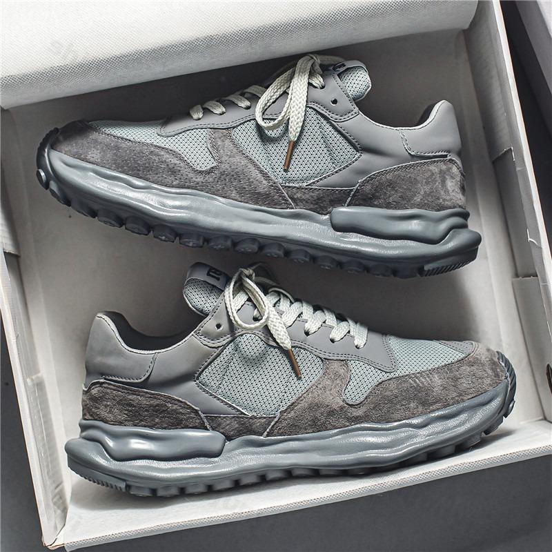 Men's Sneakers 2025 Breathable Mesh Platform Men Shoes Lace Up Mens Running Shoes Comfortable Male Vulcanized Shoes Zapatillas