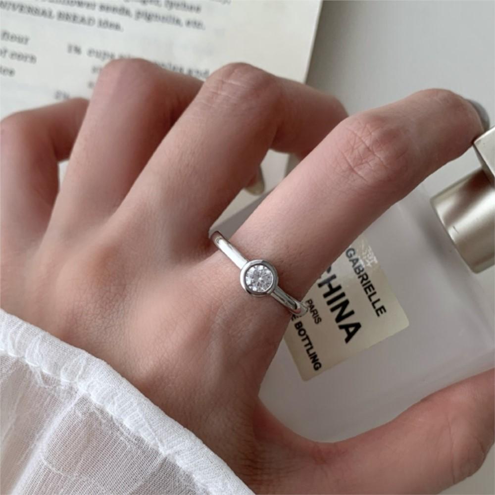 

PANJBJ 925 Silver Geometry Rings for Women Classic Zircon Minimalist Versatile Office Jewelry Gift Prevent Allergy Wholesale