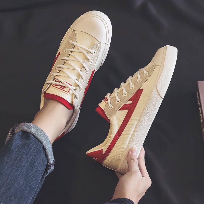 Warrior Unisex Canvas Low-Top Sneakers