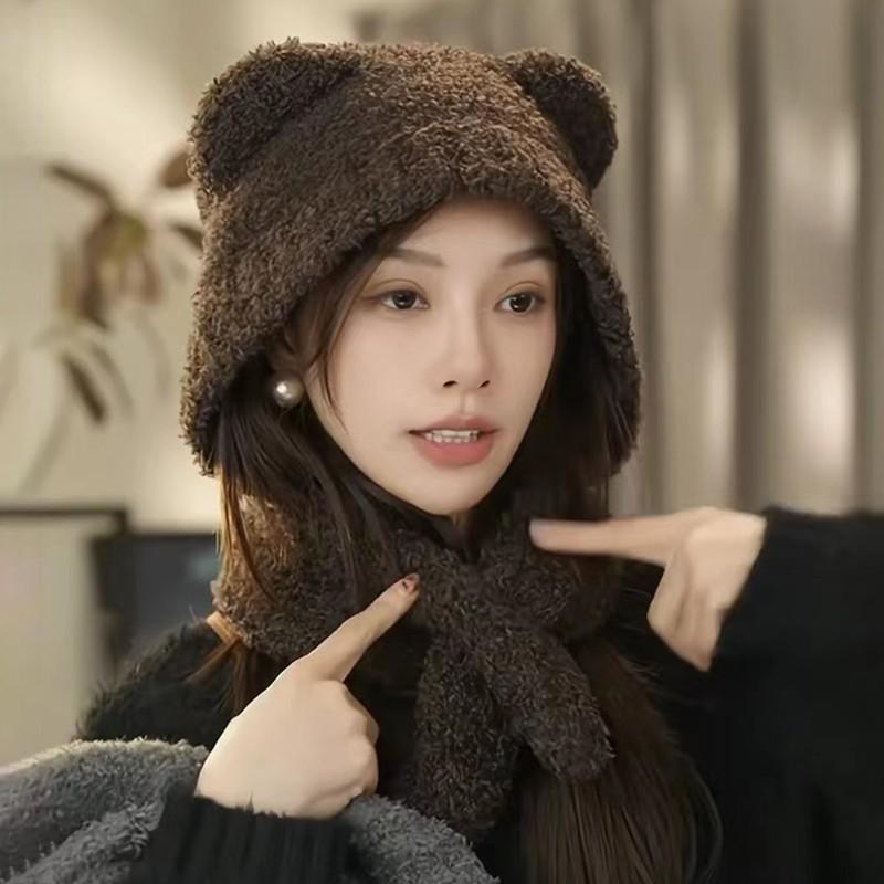 Autumn and Winter New Knitted Versatile Thermal Hat Children's Cold and Windproof Ear Protection Scarf Bear Hat Versatile and Cute