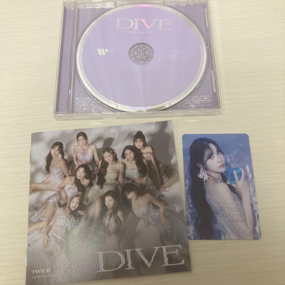 

[USED] TWICE DIVE CD Regular Edition Bonus Cardmina