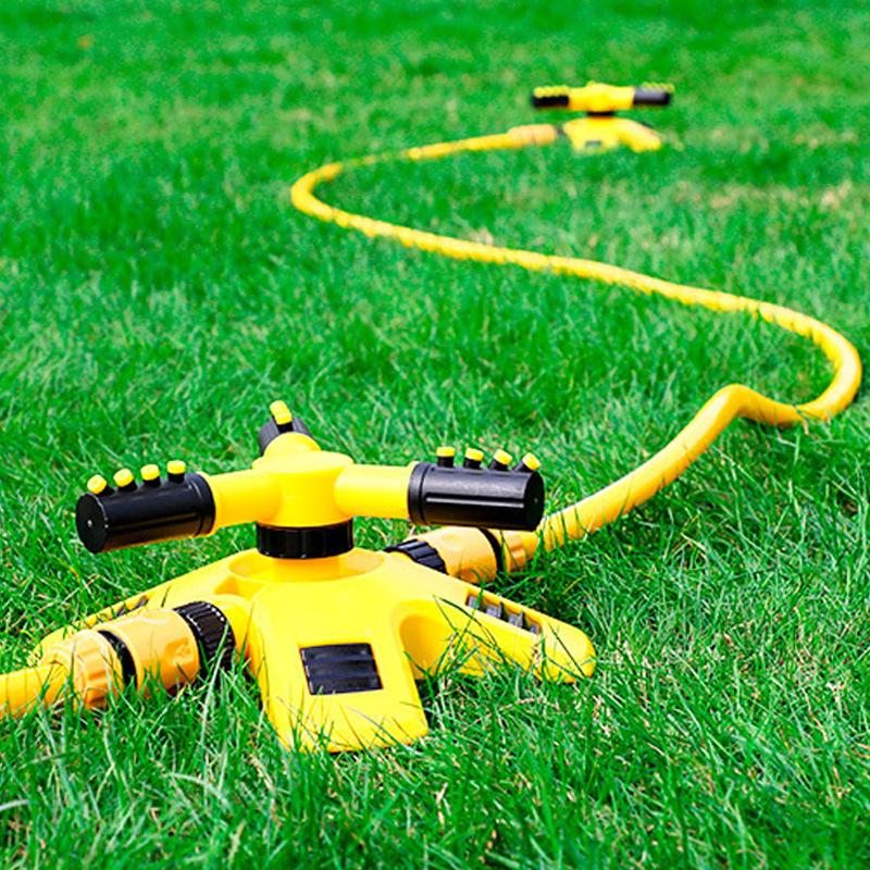 360° Rotating Lawn & Garden Sprinkler with Series Connection Capability