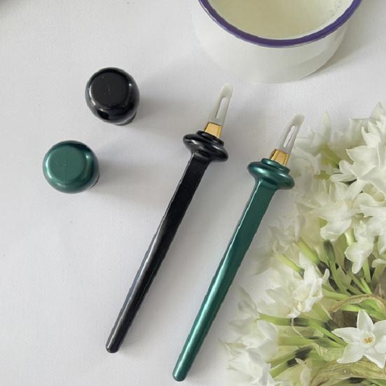 Silicone Eyeliner Kit with Waterproof Liquid Liners Gel Eyeliner Brush Reusable Winged Tightlining Tool for Beginners