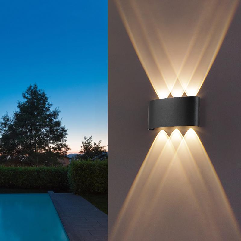 Ultracienka wodoodporna lampa ścienna LED na balkon, korytarz, klatkę schodową, do przedpokoju lub przy łóżku - minimalistyczny skandynawski design.