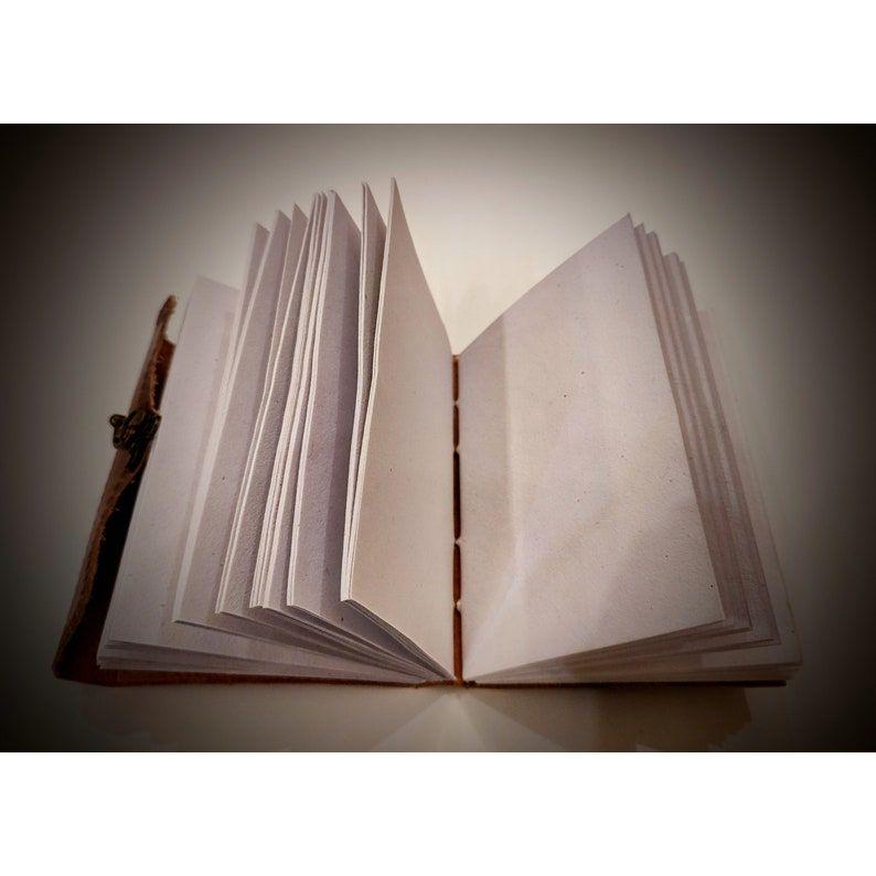 Caiet cu încuietori maro încuiat din piele vintage lucrat manual în relief - Cartea umbrelor realizată manual - Jurnal de scris unisex - Jurnal reîncărcat