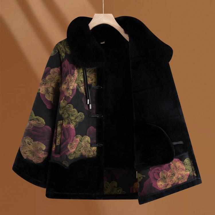 Senior Women's Mink Velvet Jacket Winter New Fashionable Mother Short Thickened Fur Integrated Top