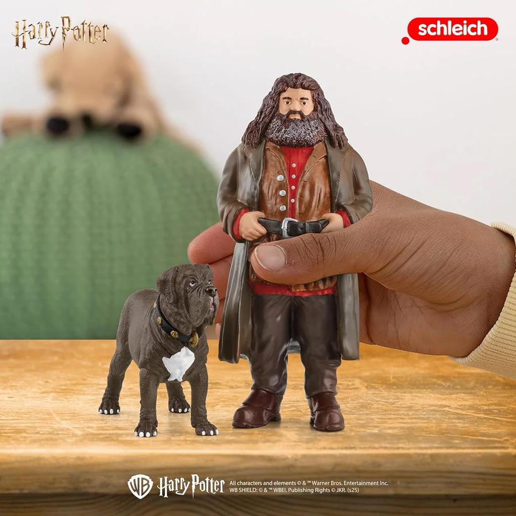 Schleich Harry Potter Series Hagrid and Fang 42638