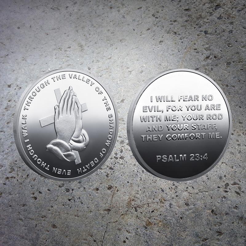 

Prayer Hand Souvenir, Metal Relief Commemorative Badge, Religious Belief Craft срібний