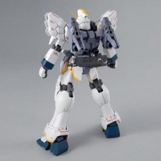 MG Mobile Report Gundam W Endless Waltz Sandrock EW 1 100 Scale Colored Plastic Model