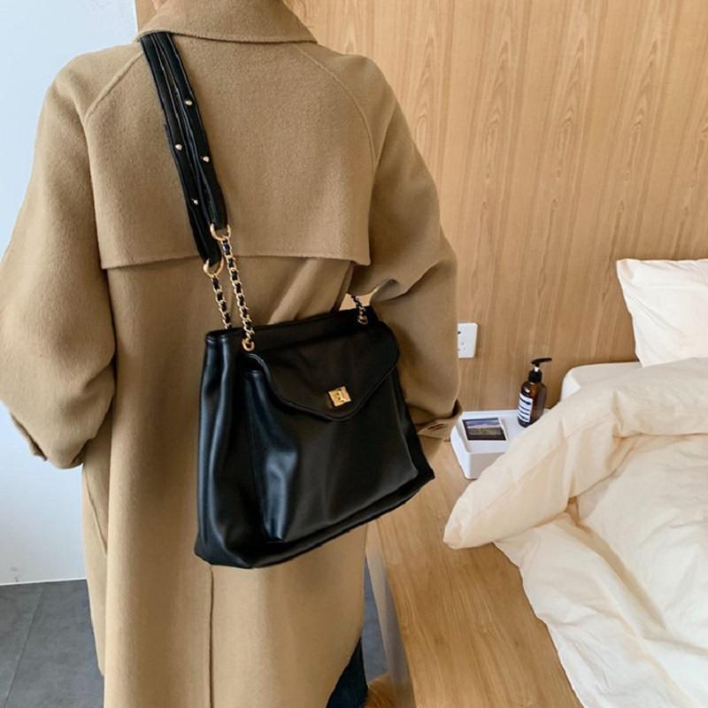 Høy følelse feminin messenger bag svart tote stor kapasitet mote online kjendis mote kjede ny