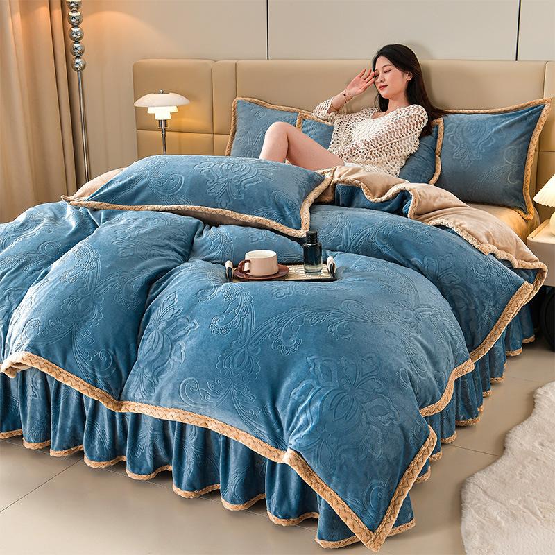 Class A Maternal And Infant Grade High-Gram Carved Fleece Milk Fleece Bed Skirt4-Pcs Set, Winter Double-Sided Fleece Quilt Cover