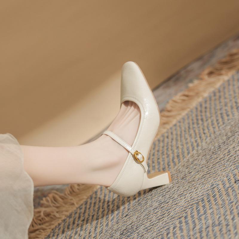 Sheepskin version French retro black high heels 2025 spring word with commuter work thick heel Mary Jane shoes
